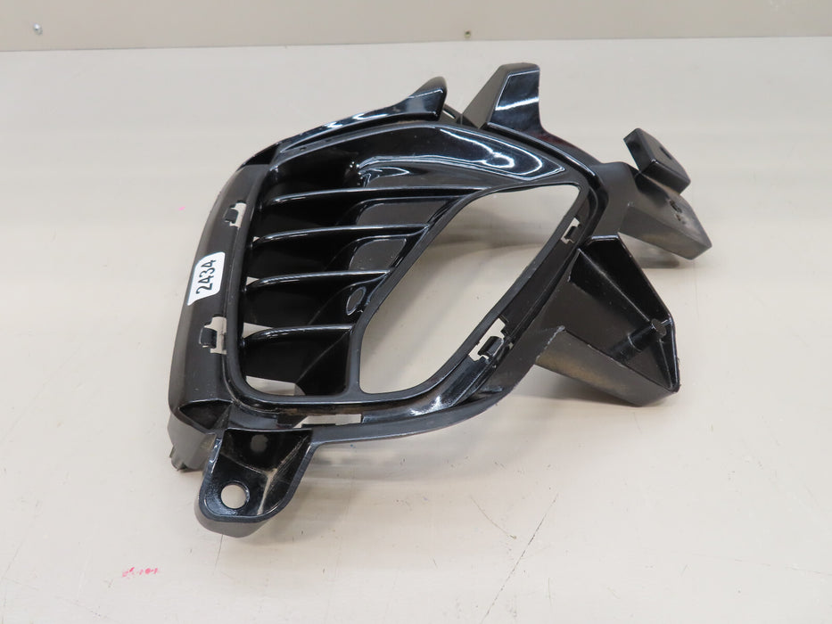 2018-2020 HYUNDAI ELANTRA GT FRONT LEFT DRIVER SIDE FOG LIGHT COVER BEZEL OEM