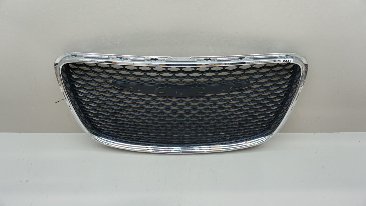 2016-2020 CHRYSLER 300 SEDAN FRONT BUMPER RADIATOR GRILLE GRILL OEM 5SW19TRMAA