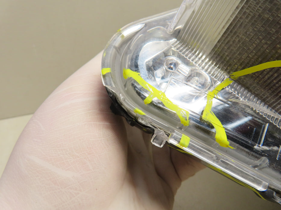 2011-2019 MITSUBISHI OUTLANDER LEFT DRIVER SIDE XENON HEADLIGHT OEM