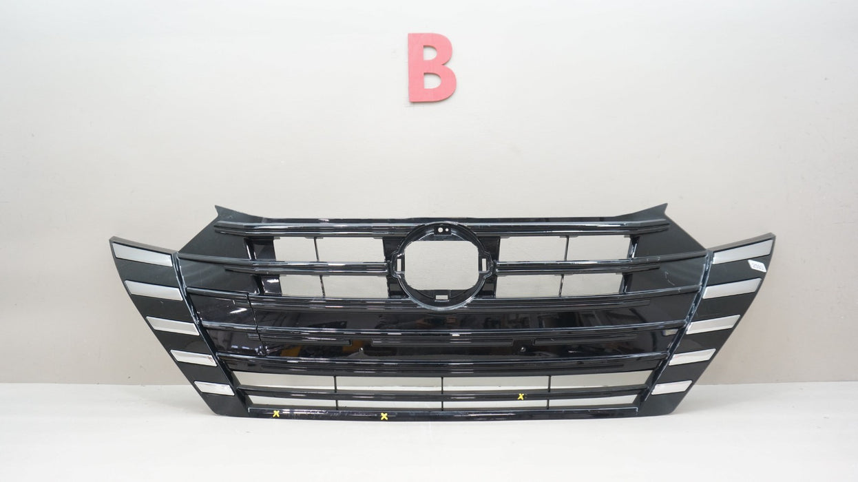 2023-2025 NISSAN VERSA FRONT RADIATOR GRILLE GRILL 62070 6EM0A OEM
