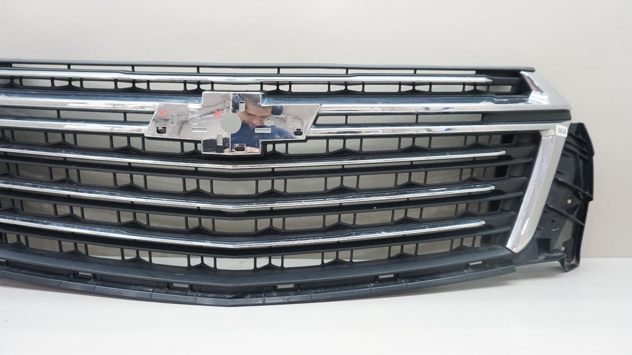 2022-2023 CHEVROLET TRAVERSE FRONT MAIN CENTER GRILLE OEM 23376131