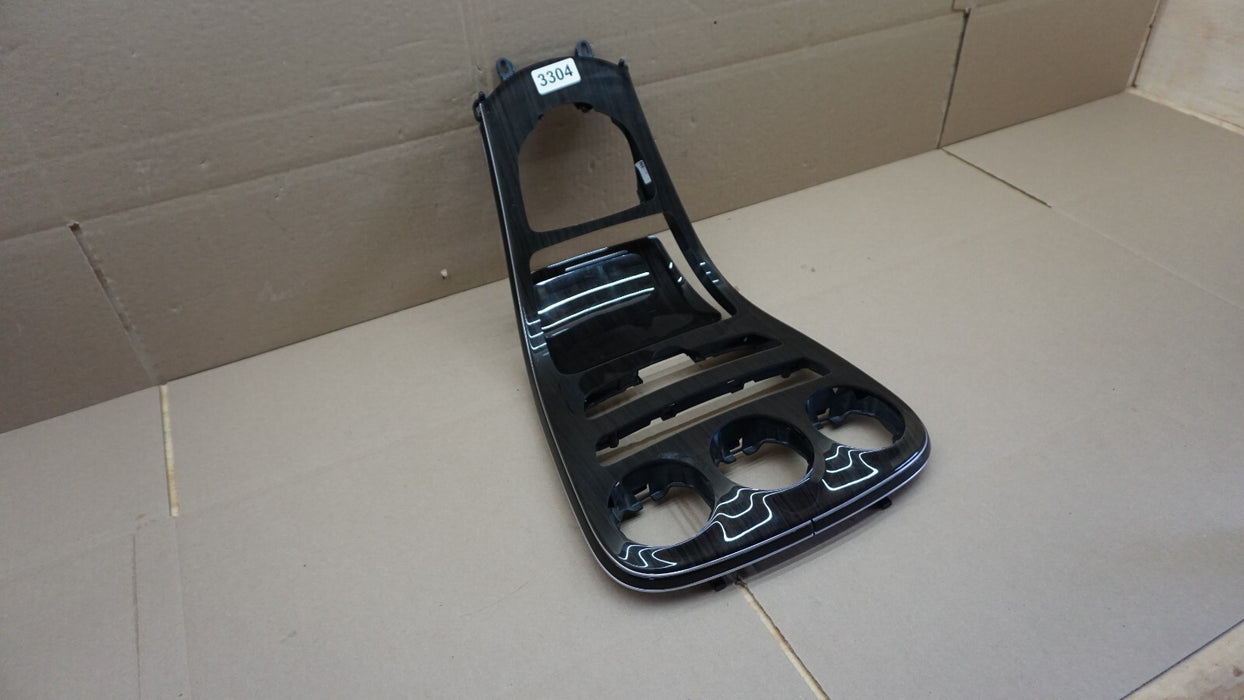 2015-2017 MERCEDES C300 W205 FRONT CENTER CONSOLE BEZEL TRIM COVER PANEL OEM
