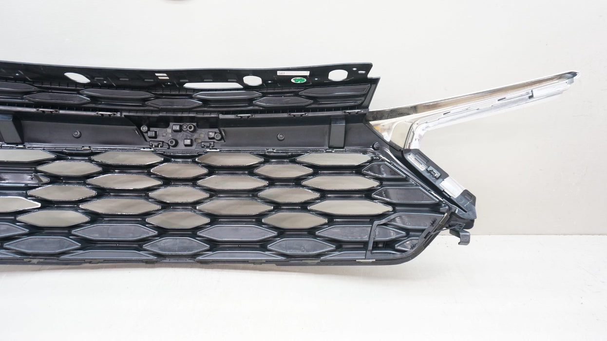 2024-2026 CHEVROLET TRAILBLAZER RS FRONT RADIATOR GRILLE GRILL 42883408 OEM