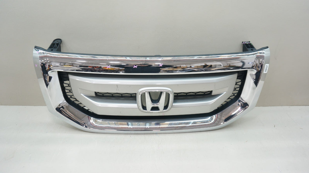 2009-2011 HONDA PILOT FRONT BUMPER RADIATOR CHROME GRILLE OEM