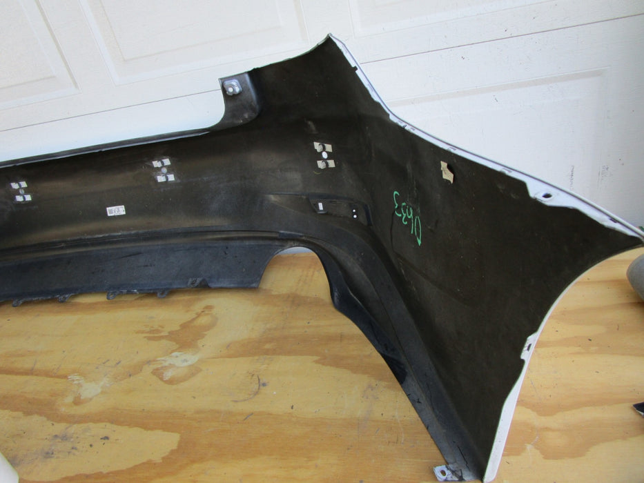 16 17 LEXUS ES350 ES300H REAR BUMPER COVER OEM