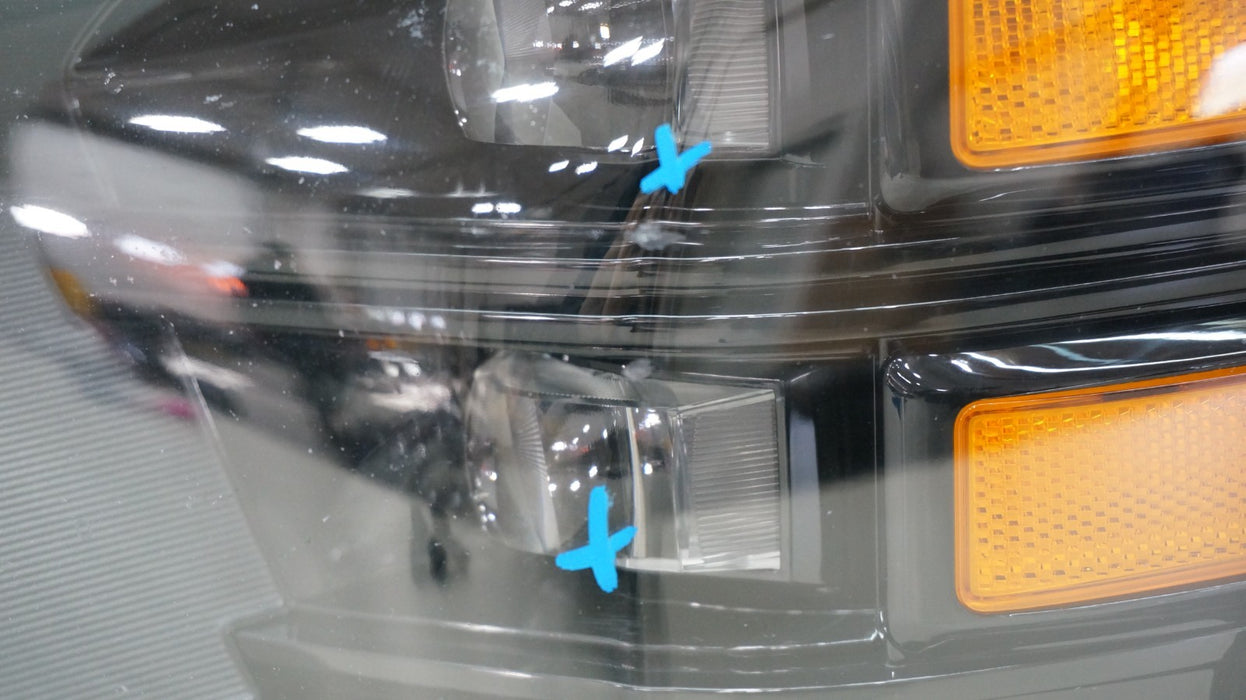 2024-2025 HYUNDAI KONA FRONT LEFT DRIVERS SIDE HALOGEN W/ LED HEADLIGHT OEM