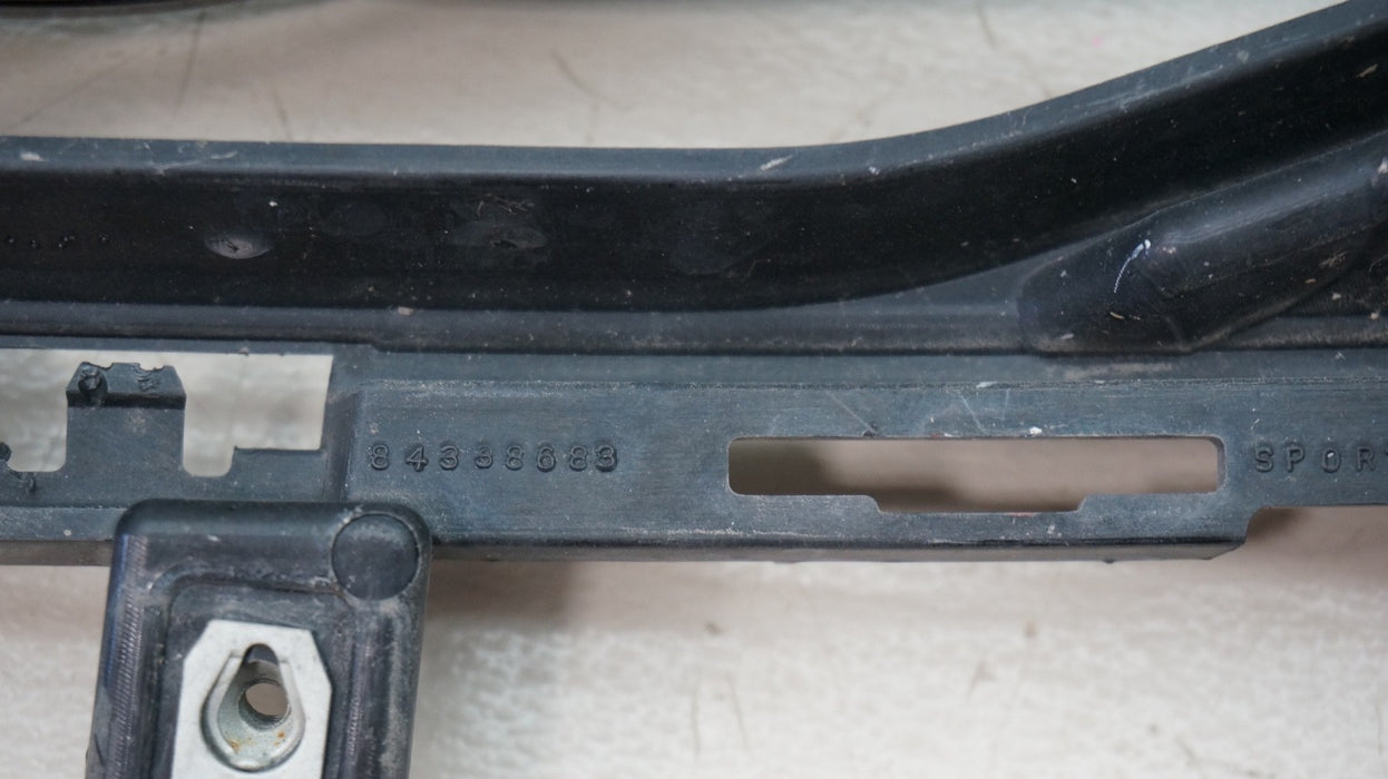 2019-2024 CHEVROLET MALIBU FRONT BUMPER RADIATOR GRILLE OEM 84338683