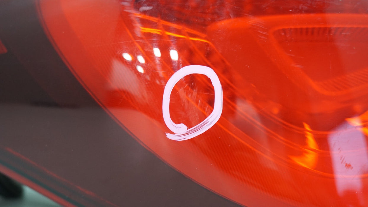 2014-2016 HYUNDAI ELANTRA REAR LEFT SIDE OUTER TAIL LIGHT LAMP OEM 92401-3Y5