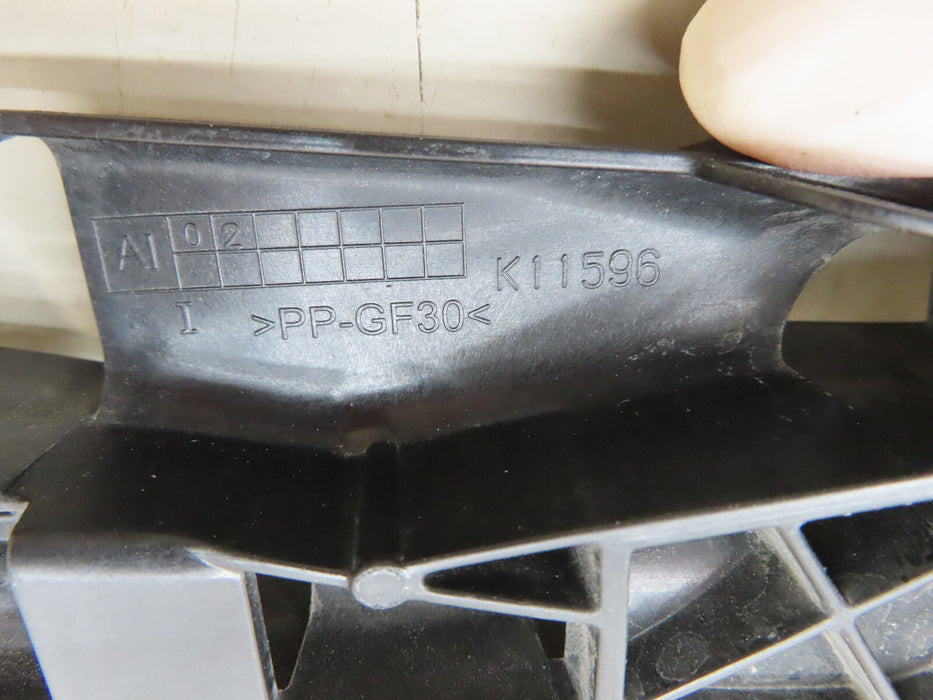 BMW X7 FRONT GRILL GRILLE BRACKET OEM