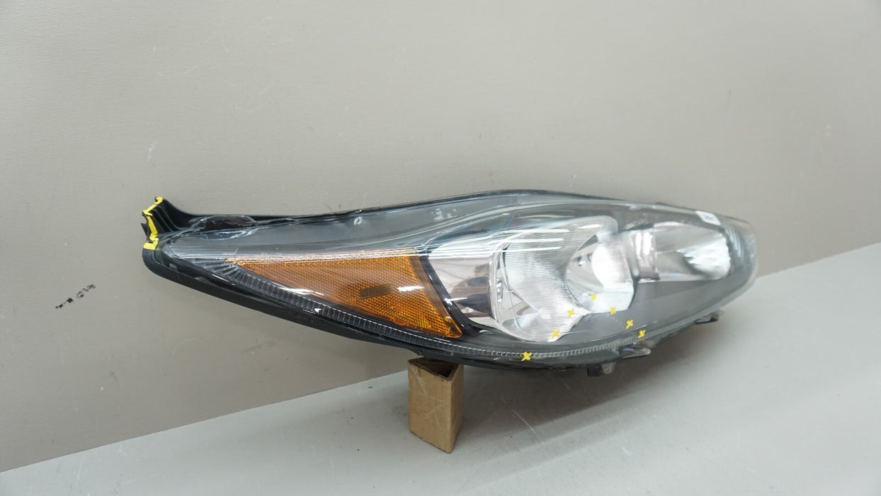 2014-2019 FORD FIESTA FRONT RH RIGHT PASSENGER SIDE HALOGEN HEADLIGHT OEM