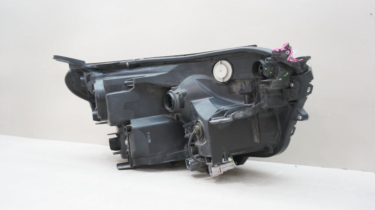 2016-2018 TOYOTA RAV4 FRONT LEFT DRIVER SIDE HALOGEN HEADLIGHT OEM
