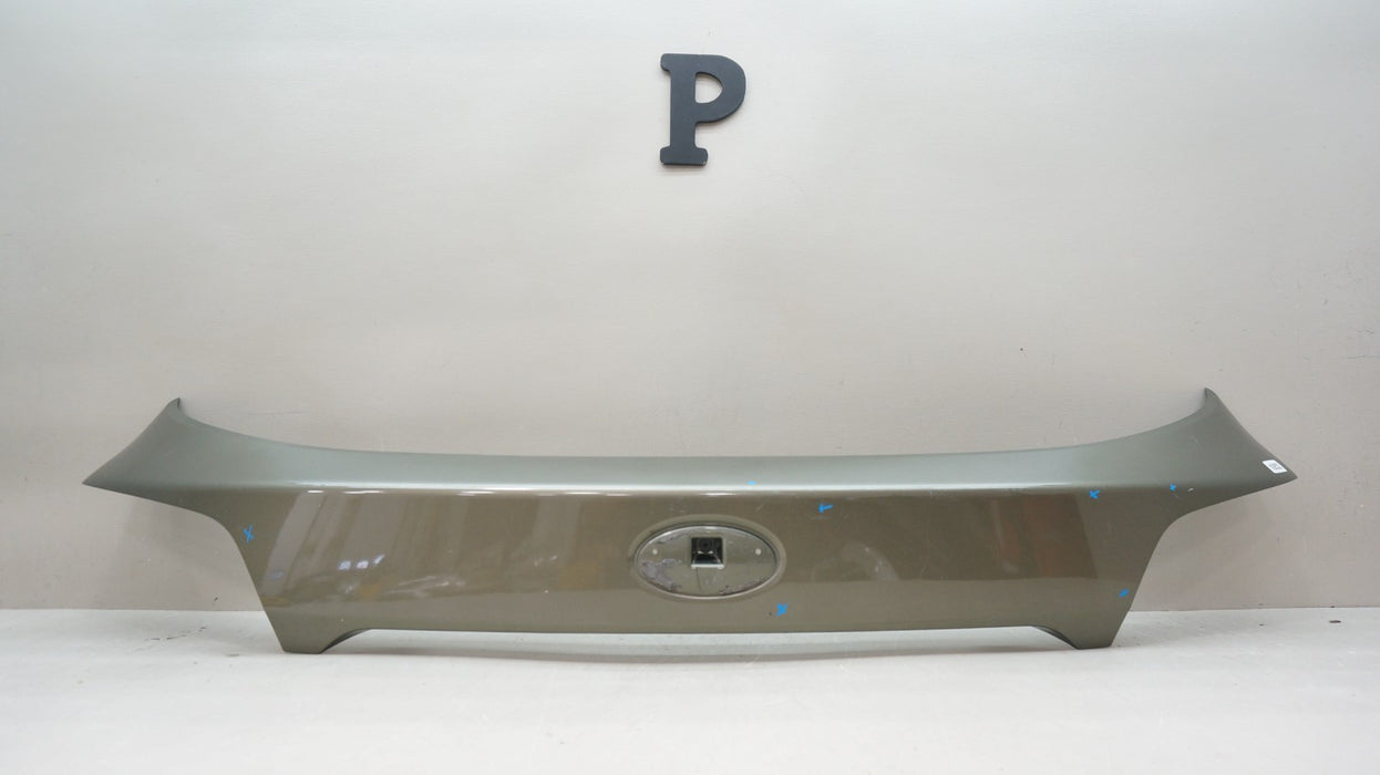 2015-2019 SUBARU OUTBACK REAR TAILGATE MOLDING TRIM FINISH PANEL OEM C120100280