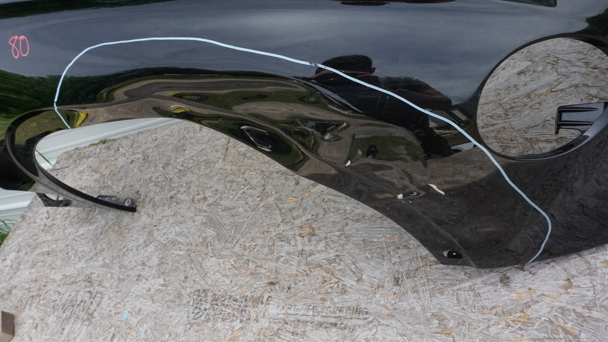2020-2021 BENTLEY CONTINENTAL GT FRONT RIGHT PASSENGER SIDE SHELL PANEL OEM