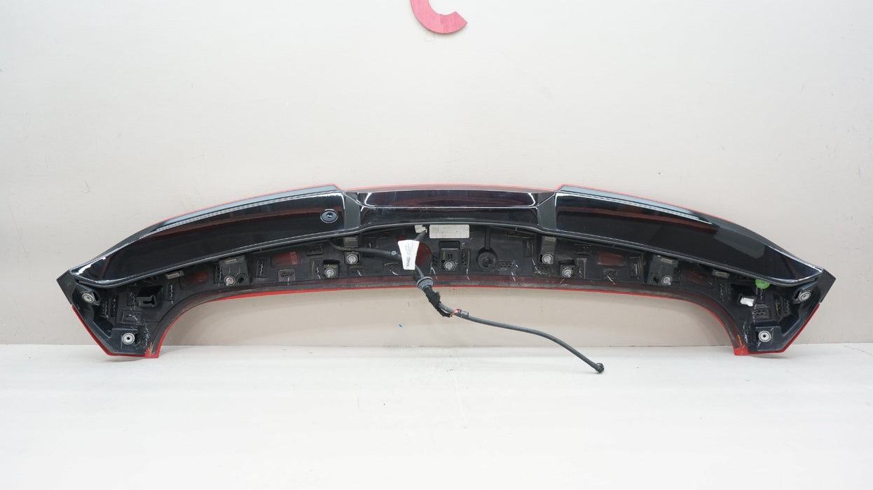 2019-2022 CHEVROLET BLAZER REAR TAILGATE LIFTGATE SPOILER MOLDING 42439605 OEM