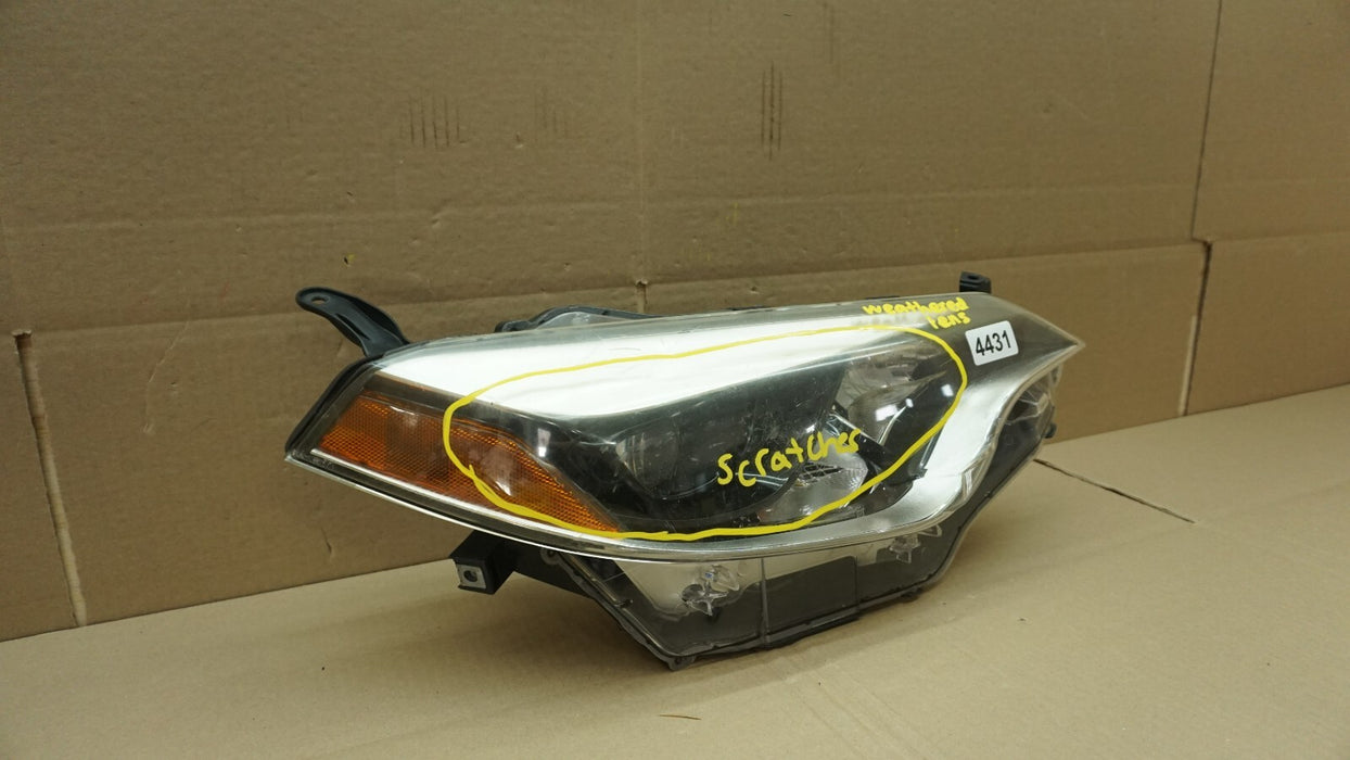 2014-2016 TOYOTA COROLLA FRONT RIGHT PASSENGER SIDE HEADLIGHT HALOGEN OEM 947449