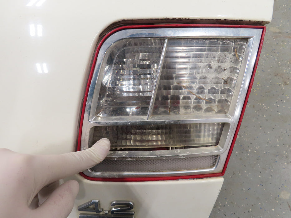 2004 2005 2006 2007 AUDI A8 L REAR TRUNK LIP SHELL OEM