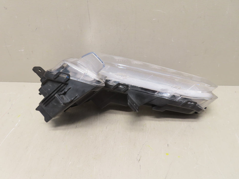 2016-2018 CHEVROLET MALIBU RIGHT DRL DAYTIME RUNNING LIGHT LED OEM 22982838