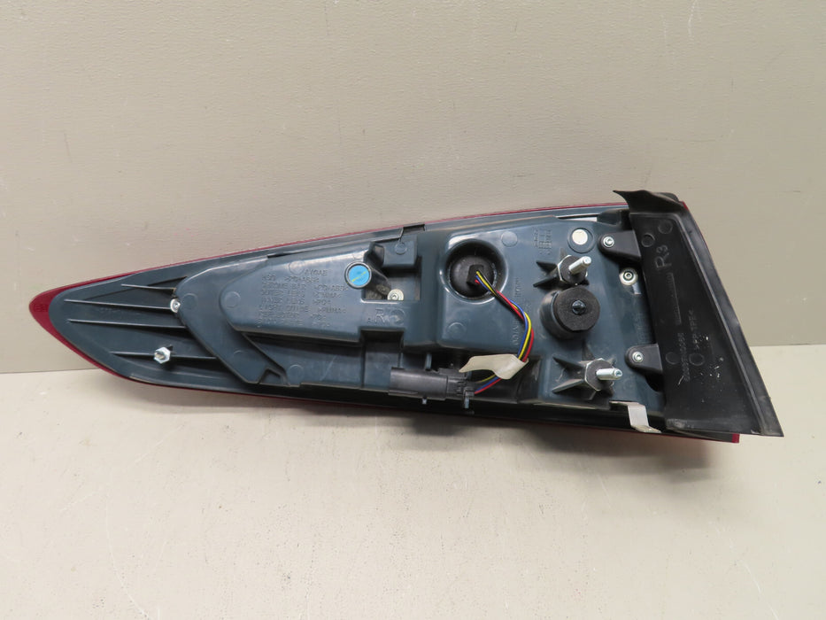 2017- 2020 FORD FUSION REAR RIGHT PASSENGER OUTER SIDE TAIL LIGHT LED OEM