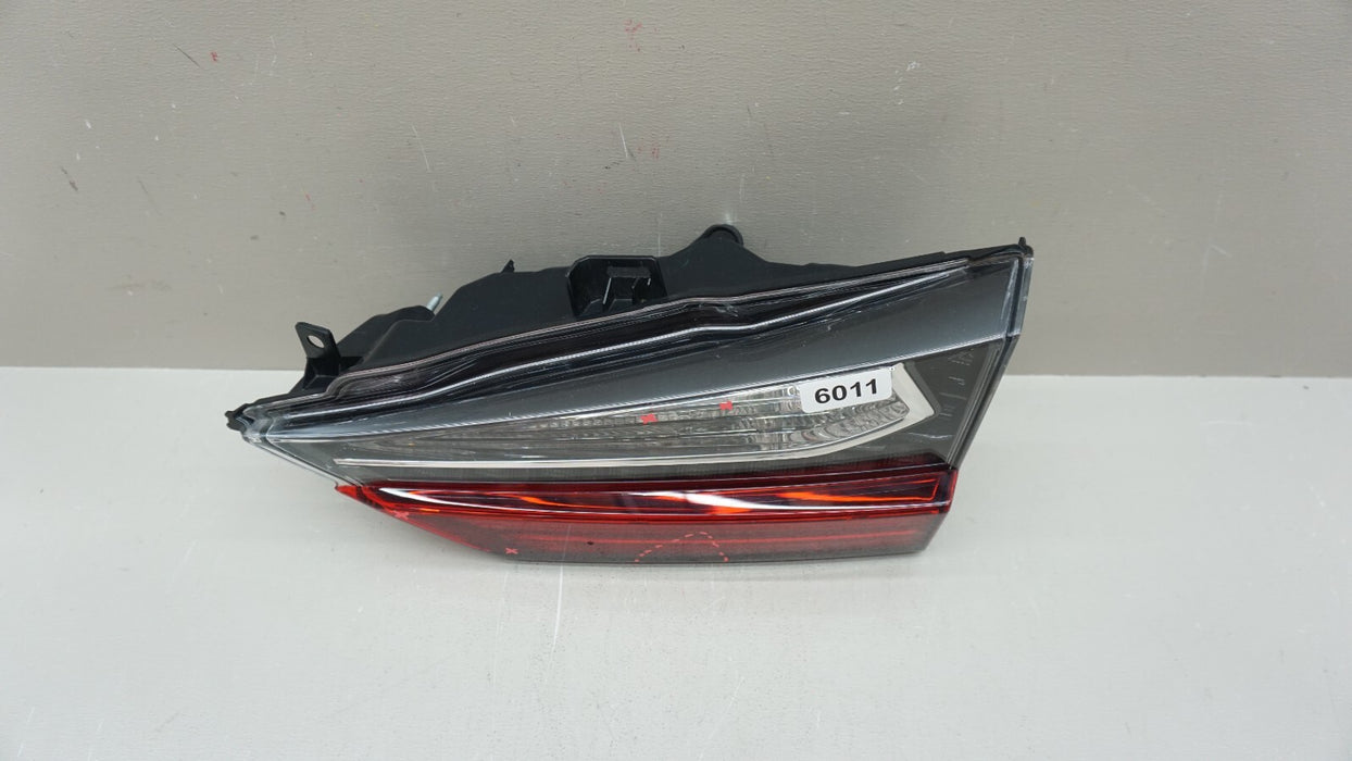 2016-2019 LEXUS RX350 RX450H RH RIGHT PASSENGER SIDE INNER TAIL LIGHT OEM