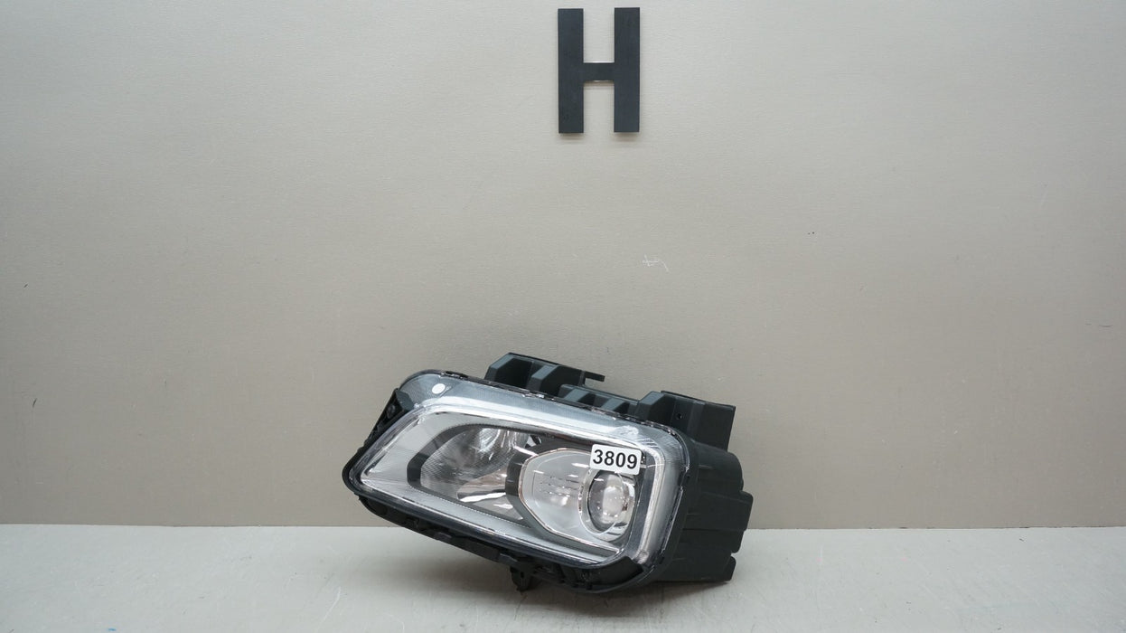 2018-2021 HYUNDAI KONA LH LEFT DRIVER HALOGEN HEADLIGHT 92101-J9020 OEM