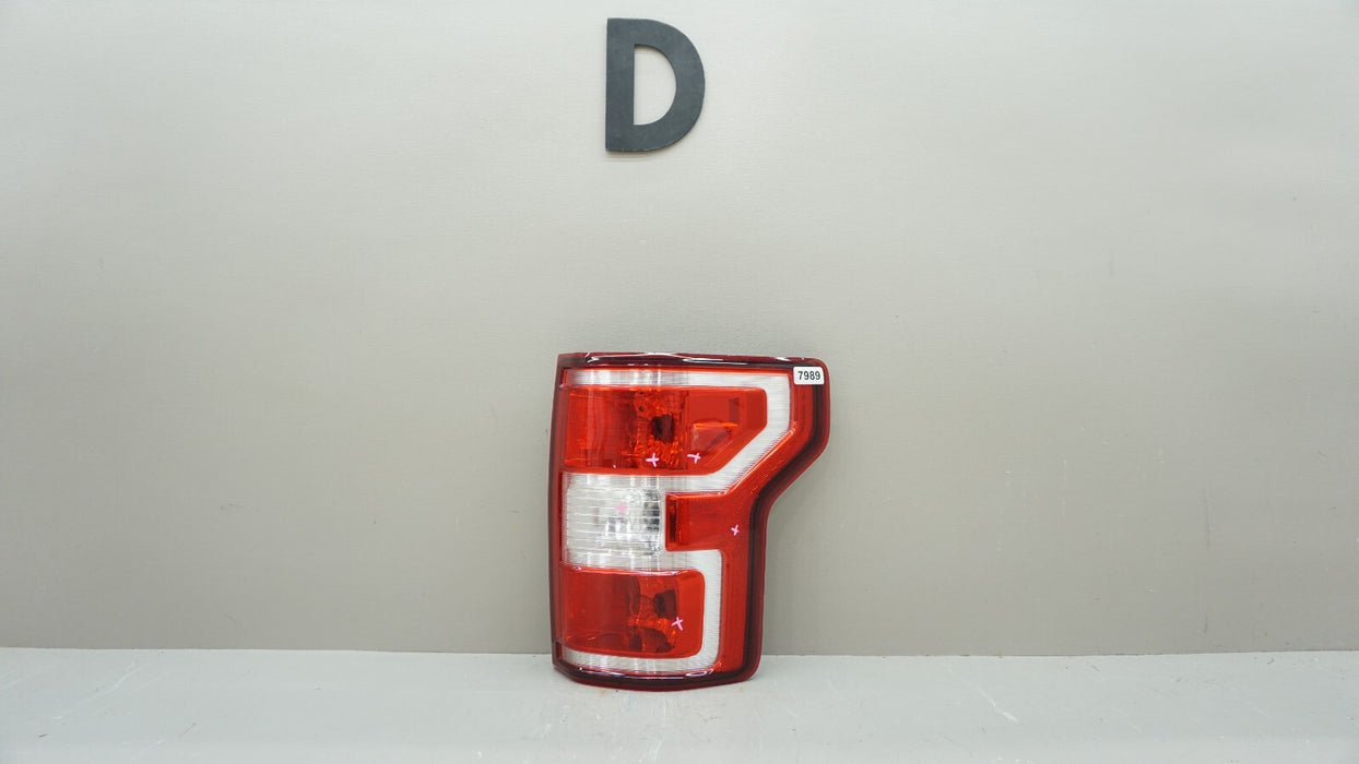 2018-2020 FORD F150 F-150 REAR RIGHT PASSENGER SIDE TAIL LIGHT OEM