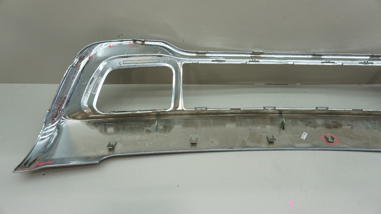 2014-2016 JEEP GRAND CHEROKEE FRONT LOWER GRILLE CHROME TRIM 68143105A OEM