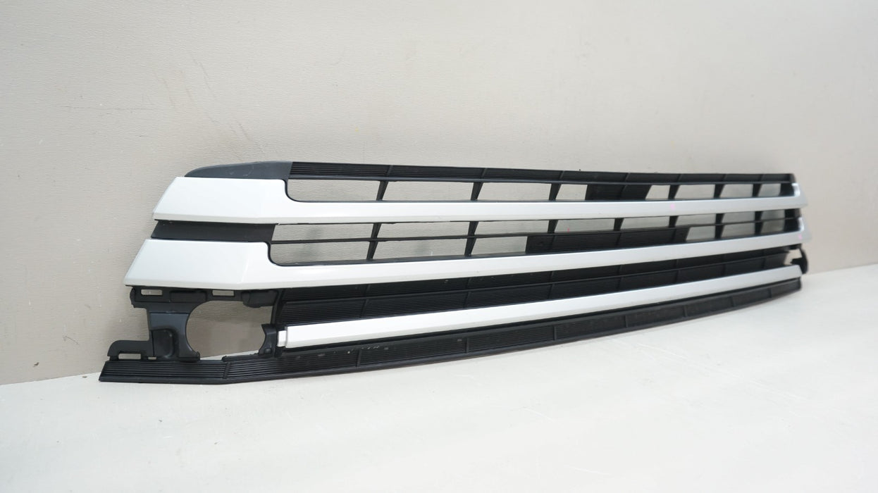 2017-2019 TOYOTA HIGHLANDER FRONT LOWER RADIATOR GRILLE GRILL AFTERMARKET