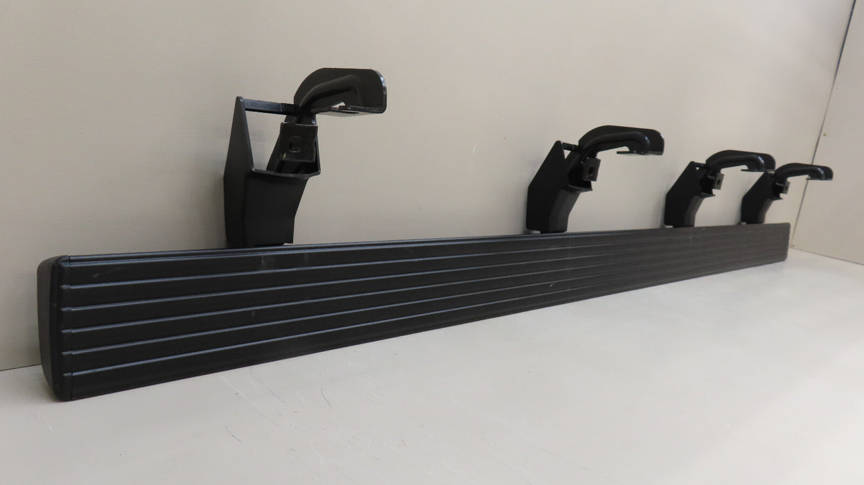 2020-2025 CHEVROLET/GMC SILVERADO-SIERRA 2500 3500 SIDE RUNNING BOARD OEM