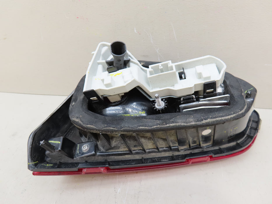 2015-2017 VOLKSWAGEN GOLF GTI REAR LEFT DRIVER SIDE INNER TAIL LIGHT OEM