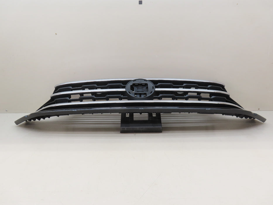 2020-2021 VOLKSWAGEN ATLAS FRONT BUMPER RADIATOR GRILL GRILLE OEM 3CM853653
