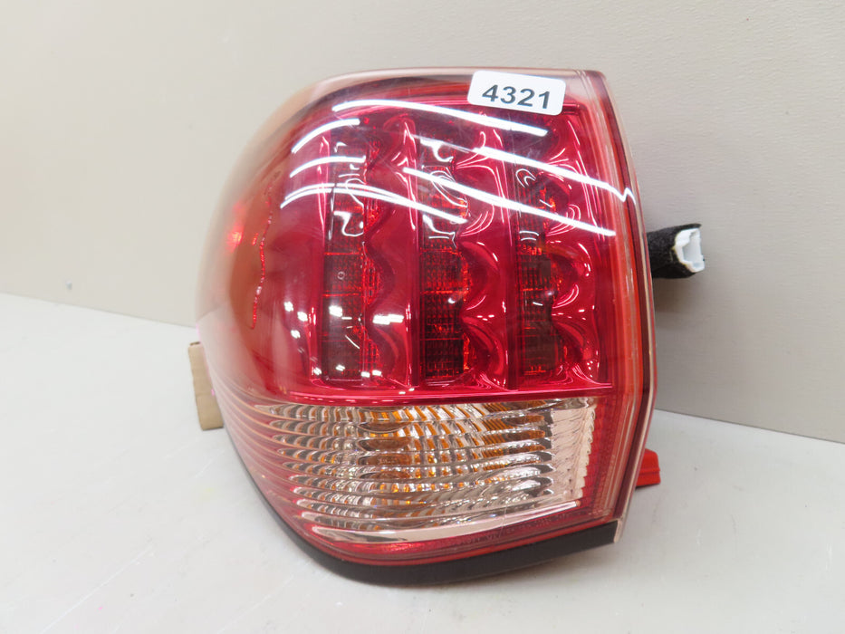 2015-2017 INFINITI QX80 LEFT DRIVER SIDE OUTER TAIL LIGHT OEM
