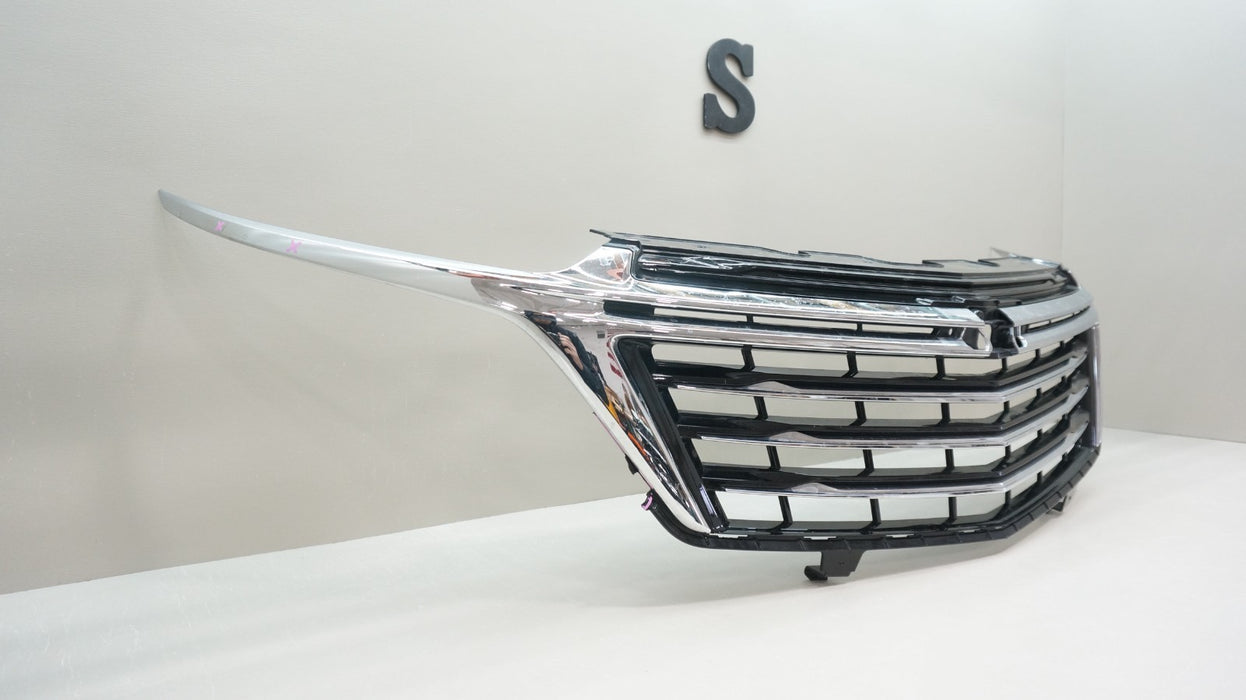 2022-2023 CHEVROLET EQUINOX FRONT BUMPER RADIATOR GRILLE OEM 84421473