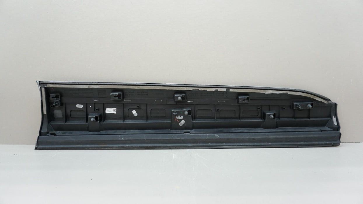 2017-2019 AUDI Q7 FRONT LEFT DRIVERS DOOR TRIM MOLDING 4M0.853.959.F OEM