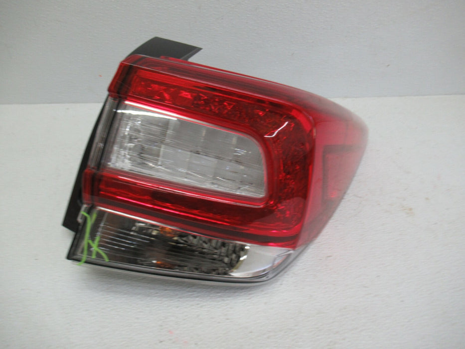2017 - 2019 SUBARU IMPREZA REAR RIGHT PASSENGER SIDE OUTER TAIL LIGHT LAMP OEM