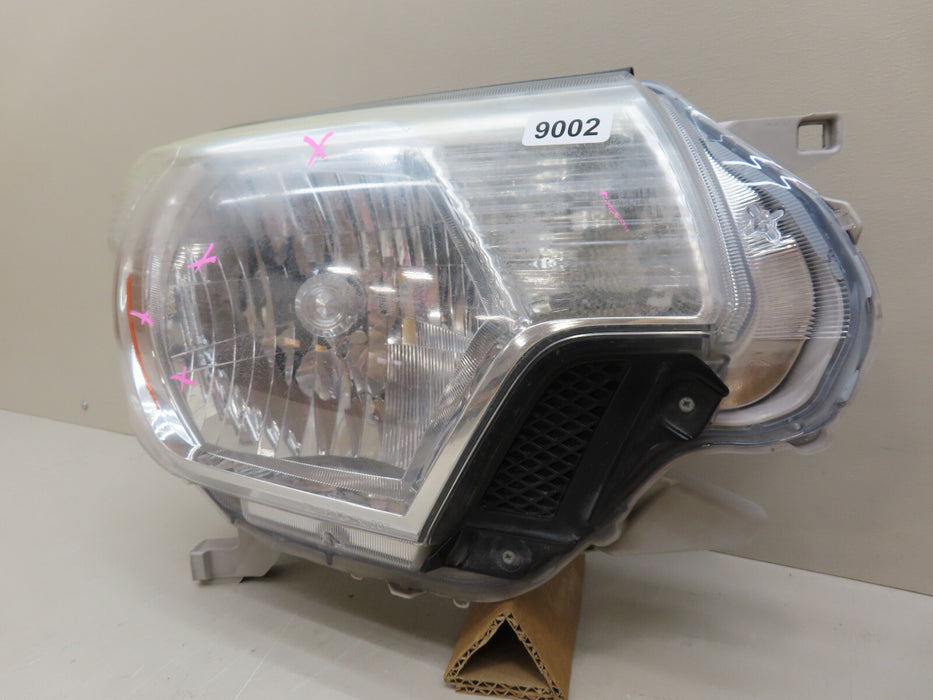 2012-2015 TOYOTA TACOMA RIGHT PASSENGER SIDE HEADLIGHT OEM