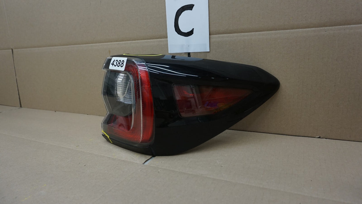2020-2022 SUBARU OUTBACK REAR RIGHT PASSENGER SIDE OUTER TAIL LIGHT LED LAMP OEM