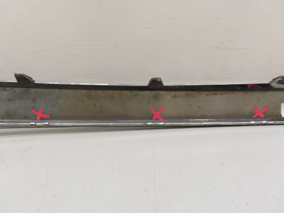 2019 2020 HYUNDAI SANTA FE FRONT CENTER MOLDING OEM