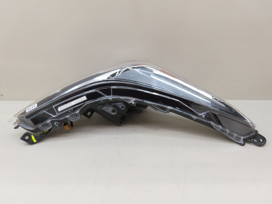 2019-2022 TOYOTA PRIUS RIGHT PASSENGER SIDE HEADLIGHT OEM
