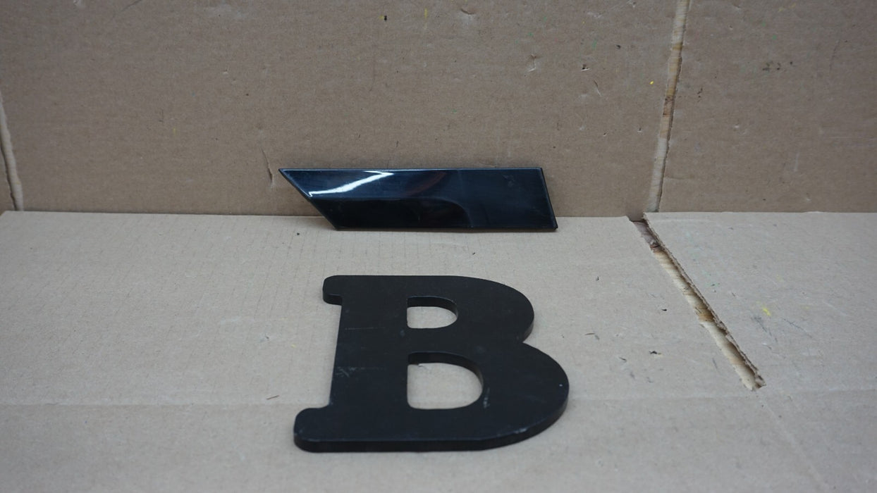 2020-2022 BENTLEY FLYING SPUR FRONT REAR RIGHT PANEL TRIM MOLDING OEM 20 21 22