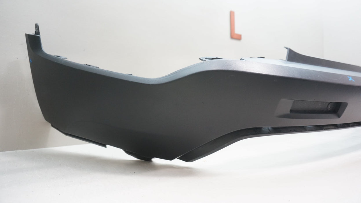 2017-2022 GMC ACADIA REAR LOWER BUMPER COVER OEM 84085168