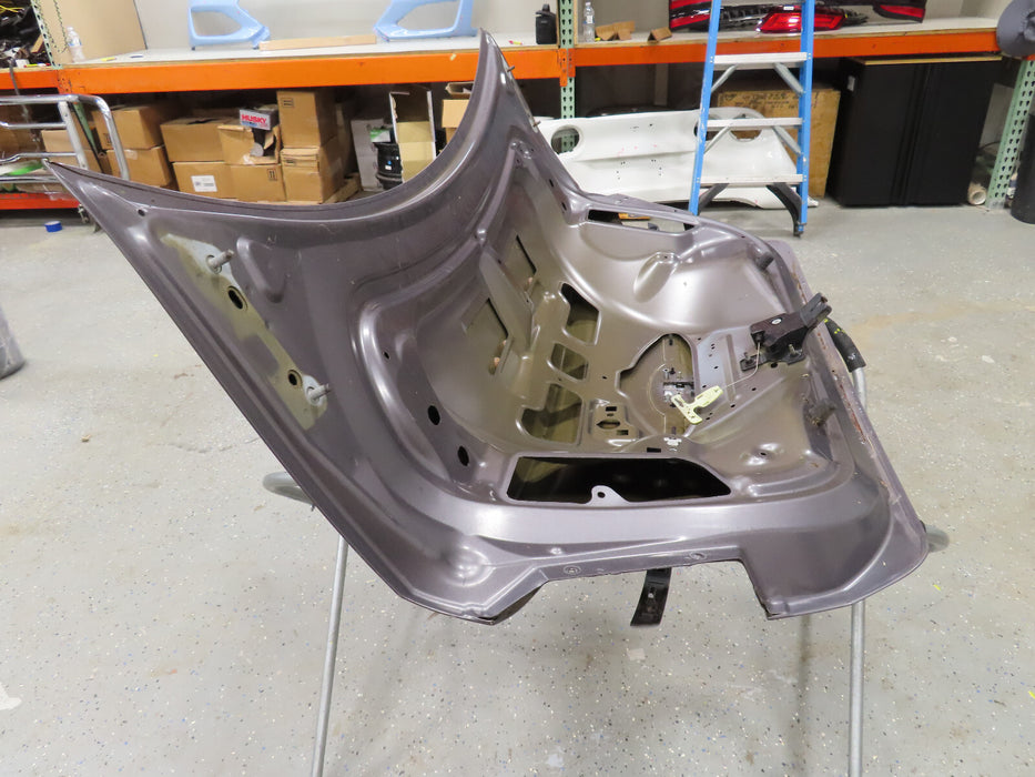 2010 2011 2012 FORD TAURUS REAR TRUNK LID SHELL OEM