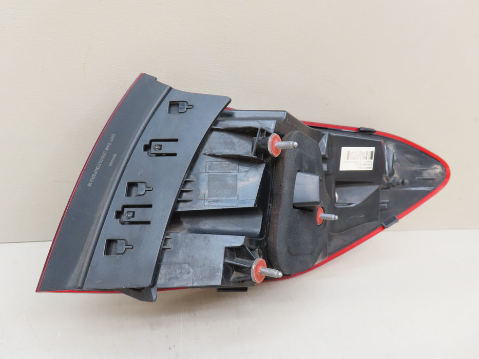2020-2022 MERCEDES-BENZ GLC CLASS REAR LEFT DRIVER SIDE TAIL LIGHT LED OEM