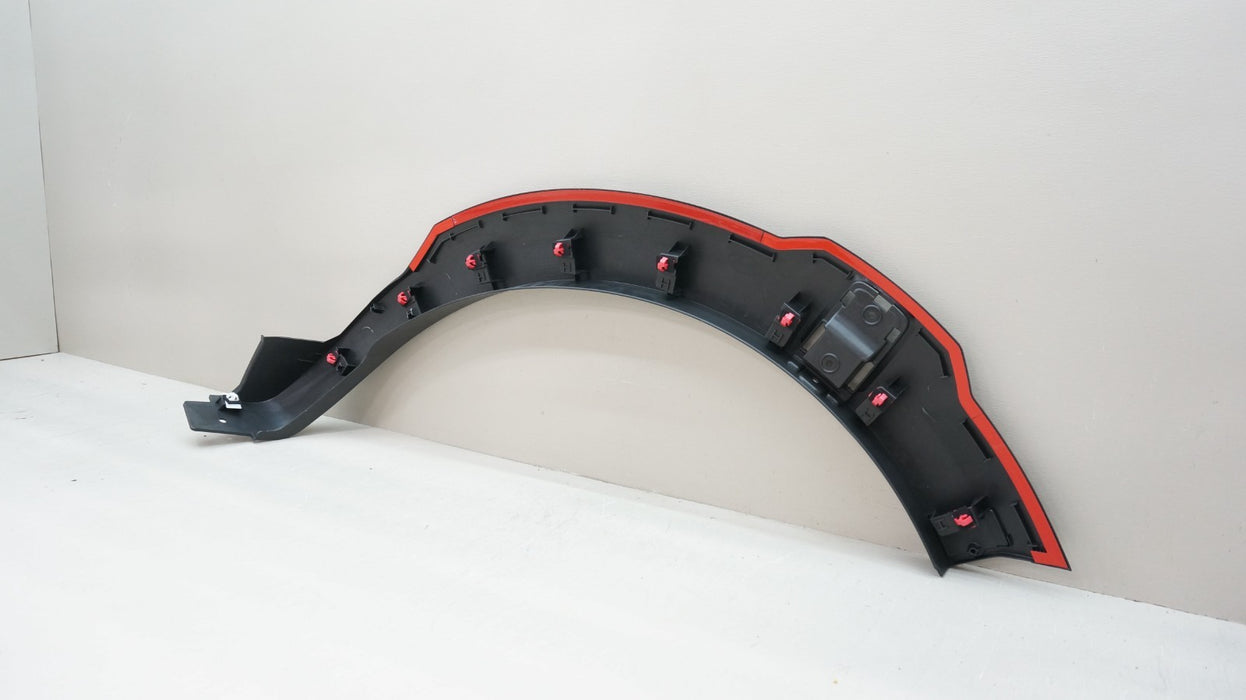 2024-2025 HYUNDAI SANTA CRUZ XRT FRONT LEFT FENDER FLARE GARNISH