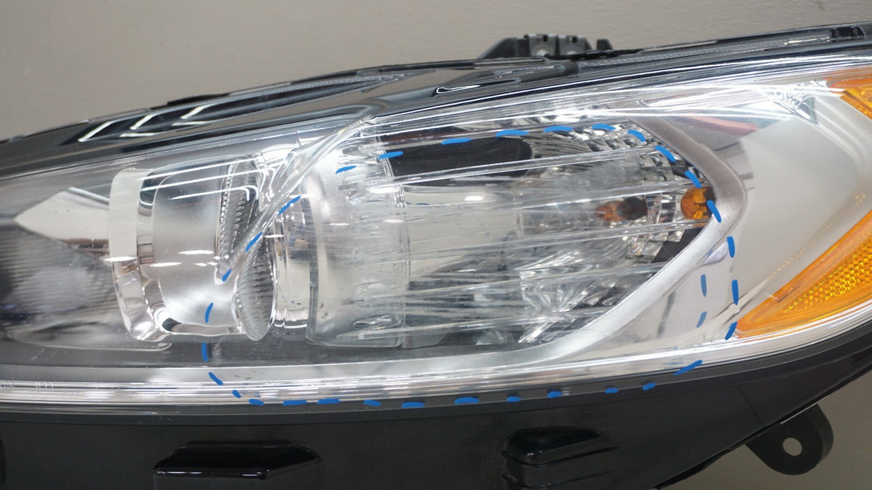 2013-2016 FORD FUSION FRONT LEFT SIDE HALOGEN HEADLIGHT OEM DS73-13W030-CD