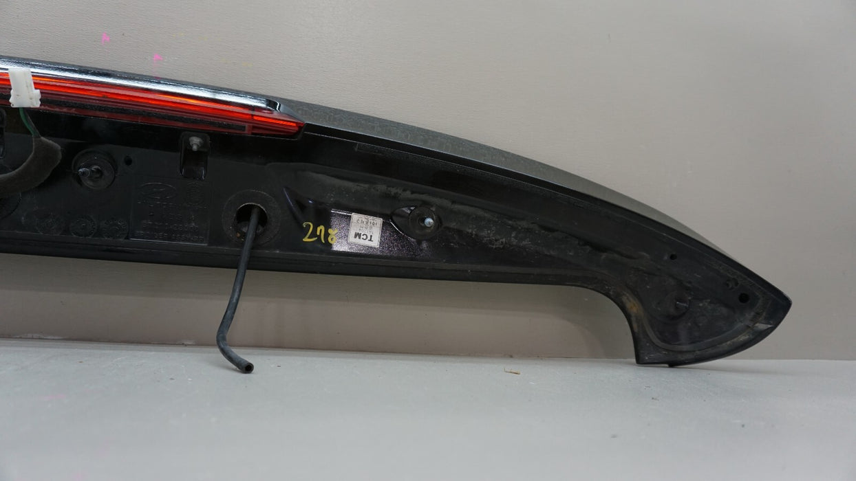 2011-2015 HYUNDAI TUCSON REAR TRUNK SPOILER WING W/ BRAKE LAMP 87210-2S000 OEM