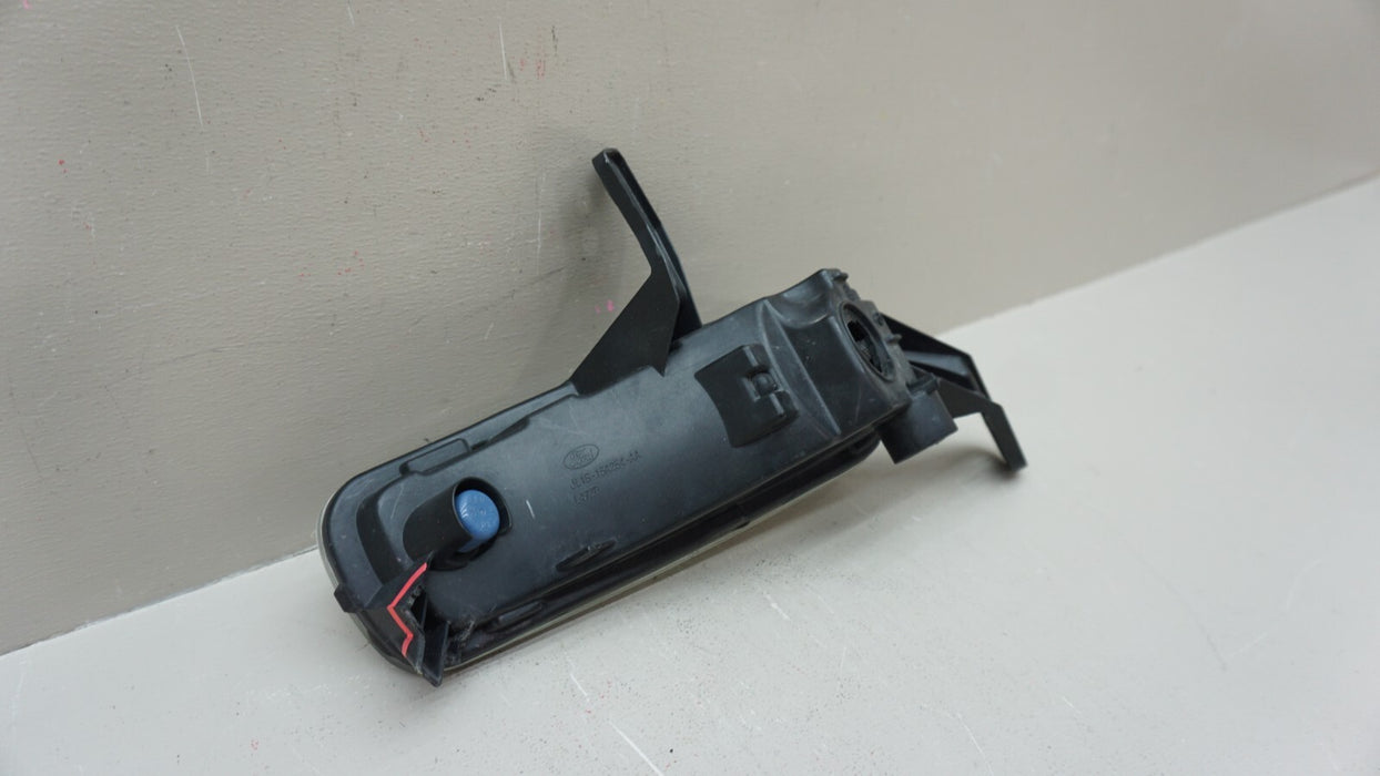 2015-2018 FORD FOCUS FRONT LEFT LH DRIVERS SIDE FOG LIGHT OEM HALOGEN