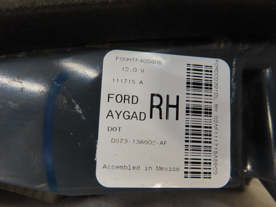 2013-2016 FORD FUSION REAR RIGHT PASSENGER SIDE INNER TAIL LIGHT OEM