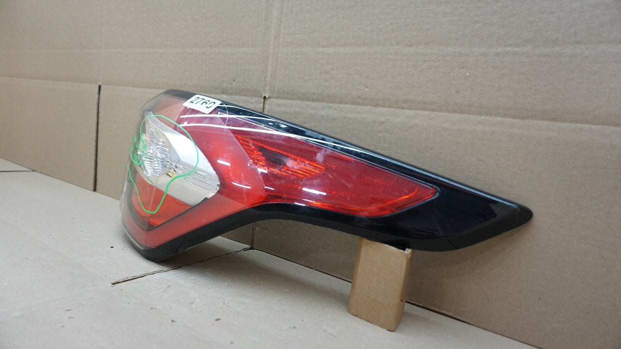 2017-2018 FORD ESCAPE REAR RH RIGHT PASSENGER SIDE OUTER TAIL LIGHT OEM