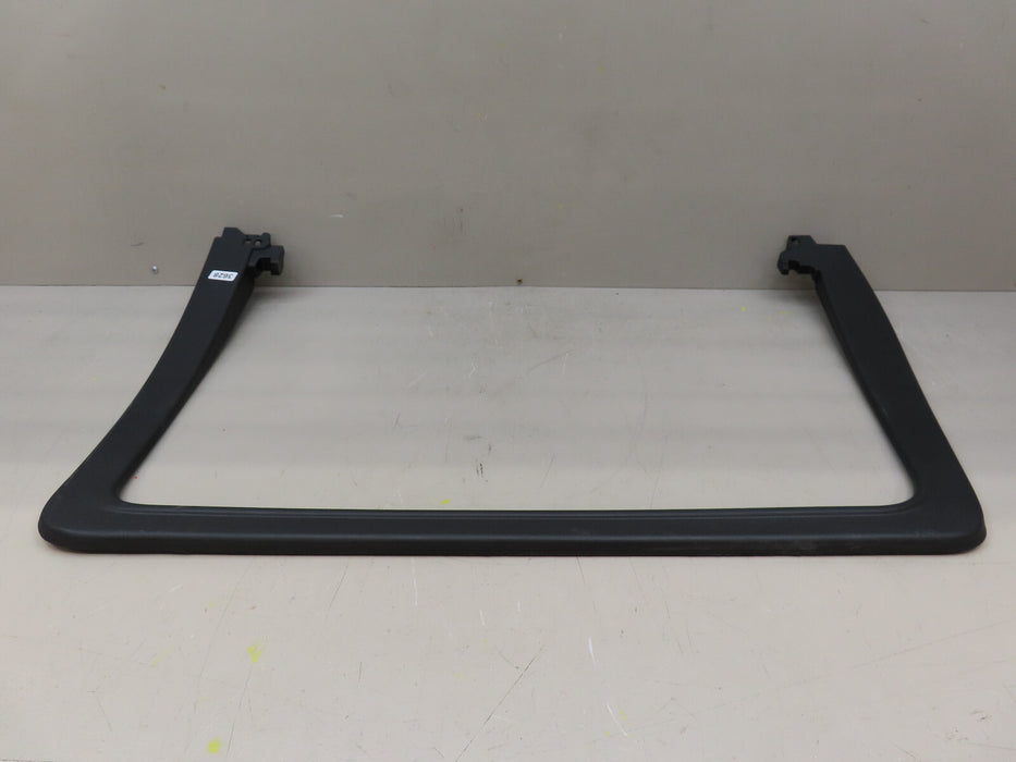 2022 2023 CADILLAC ESCALADE ESV REAR WINDOW MOLDING OEM 84225775