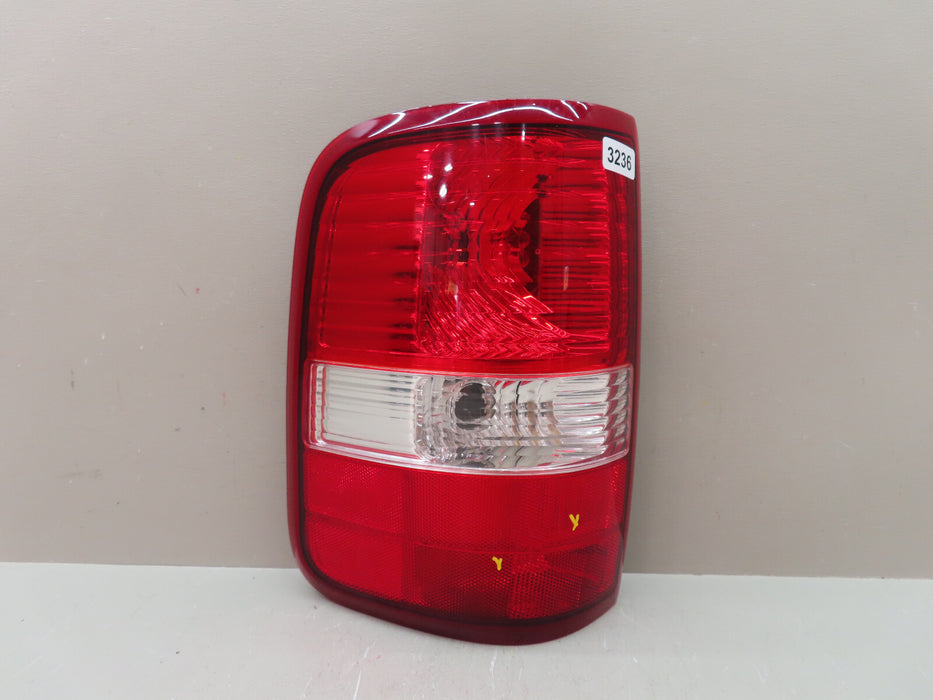 2004-2008 FORD F-150 REAR LEFT DRIVER SIDE TAIL LIGHT OEM